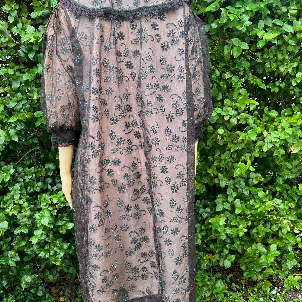VINTAGE MARFRY BED ROBE - Picture 13 of 16